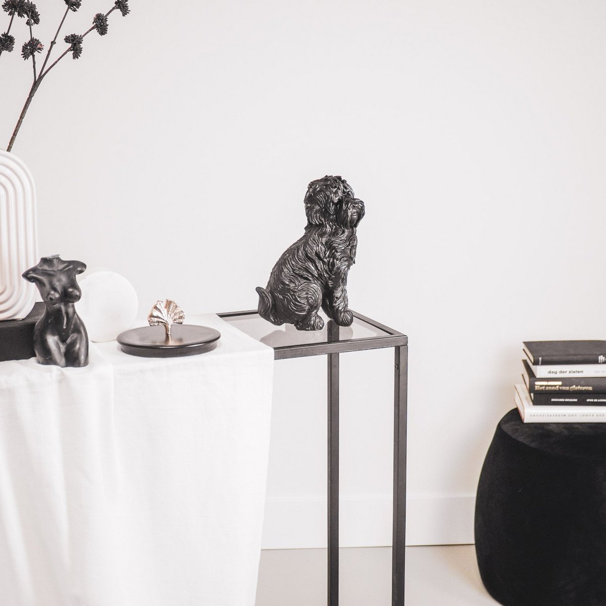 Ornament - Labradoodle Hond - Polyresin - Zwart - 16x23,5cm